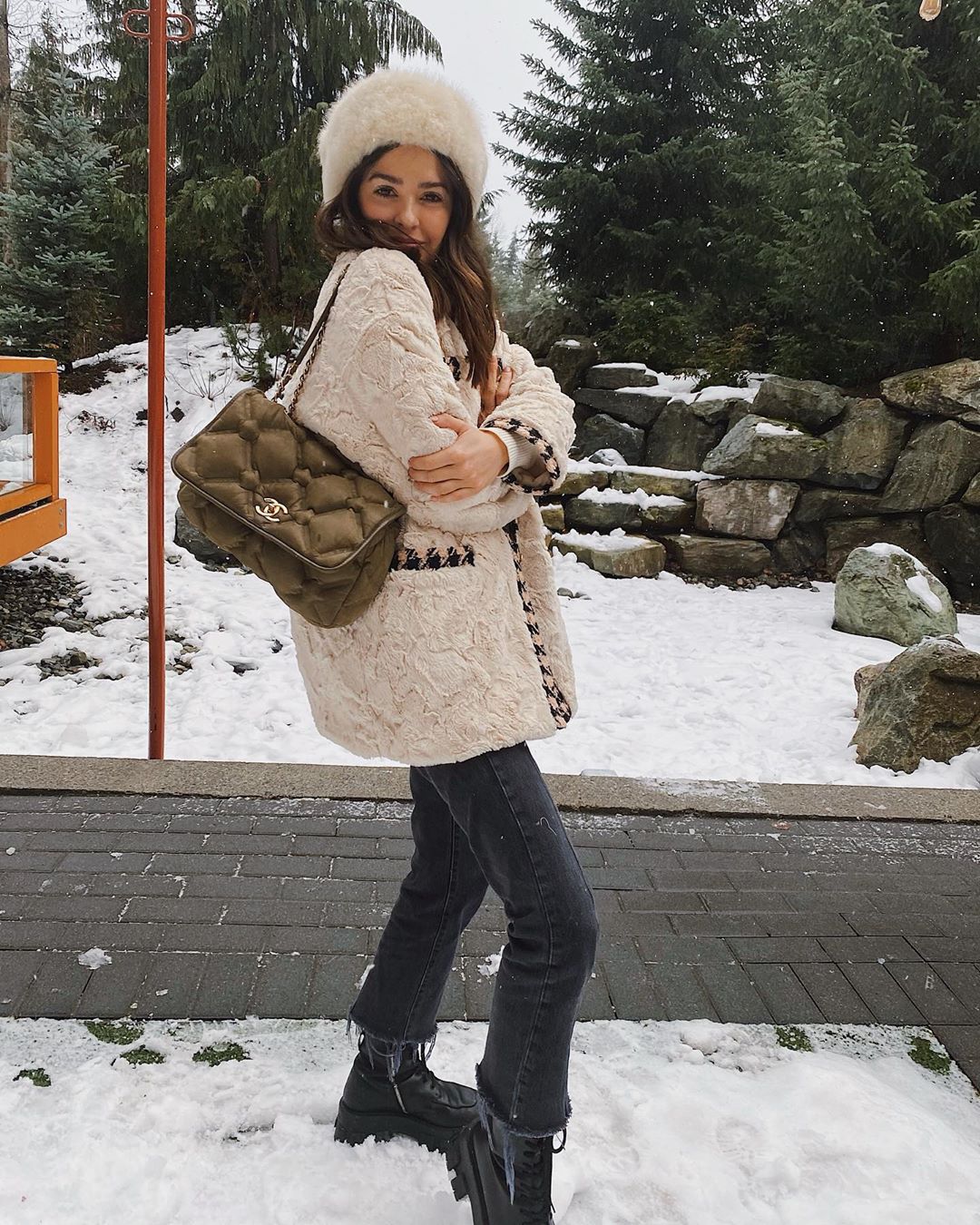 Hermoso outfits verde agua  Winter outfits women, Outfits invierno, Cool  outfits